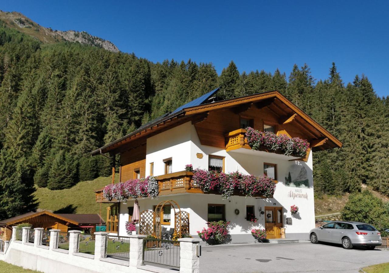 Haus Alpenruh Otel Sankt Leonhard im Pitztal Dış mekan fotoğraf
