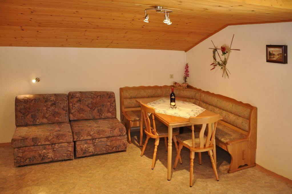 Haus Alpenruh Otel Sankt Leonhard im Pitztal Dış mekan fotoğraf